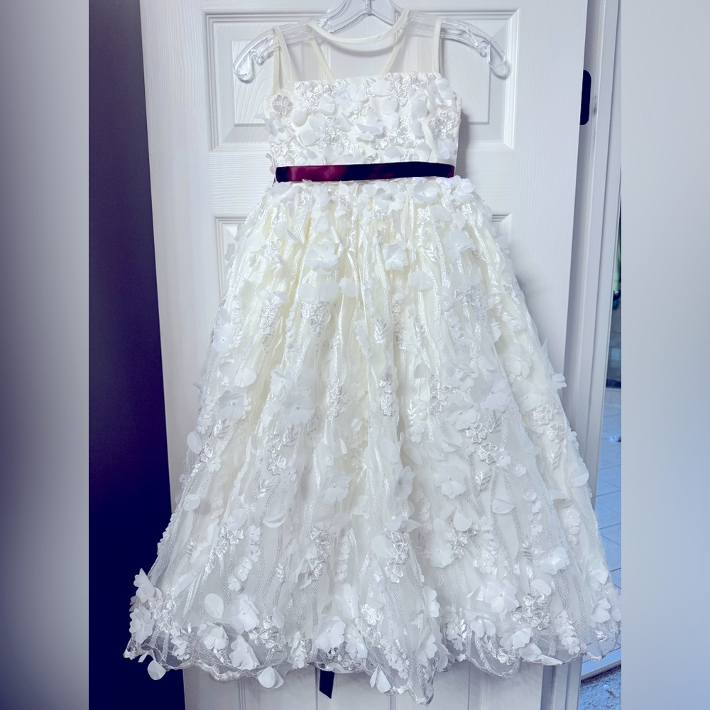 Flower girl dress size 6